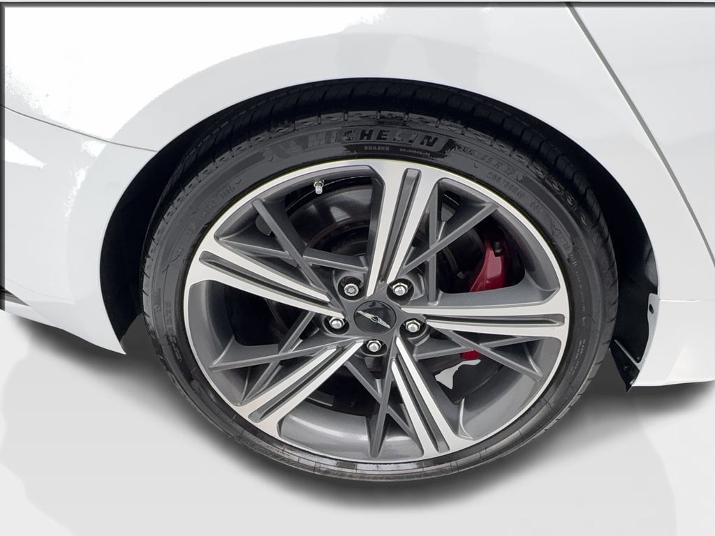 Used 2025 Genesis G70 2.5T w/ Sport Prestige Package AWD/4WD image 17