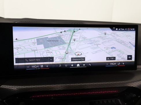 Used 2025 BMW 430i xDrive w/ M Sport Package image 7