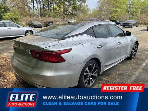 Used 2018 Nissan Maxima Platinum w/ Interior Lighting Package image 8
