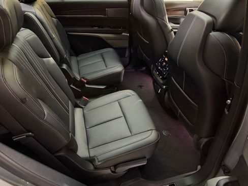New 2026 Cadillac Vistiq Sport AWD/4WD image 51