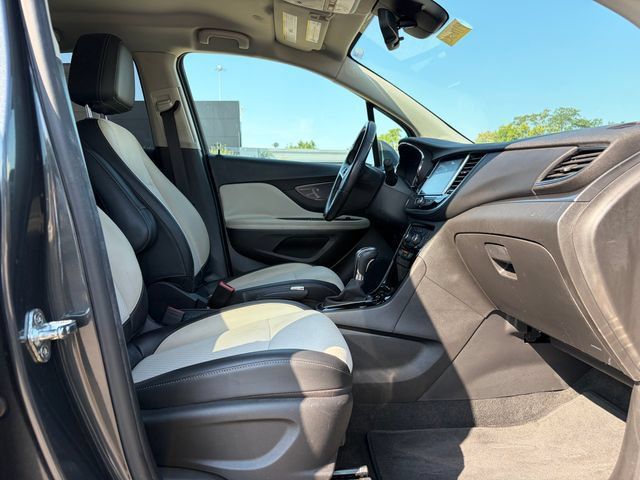 Used 2018 Buick Encore Preferred FWD image 24