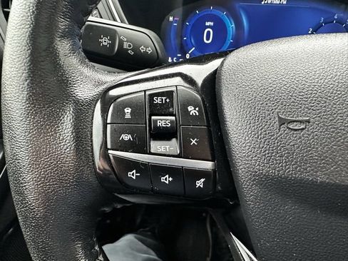 Used 2021 Ford Escape Titanium image 32