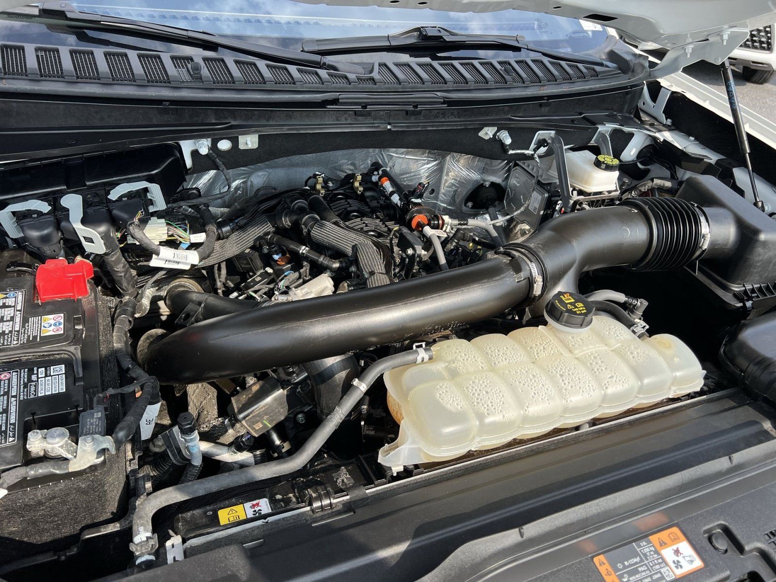 Used 2025 Ford Expedition Max Active AWD/4WD image 29