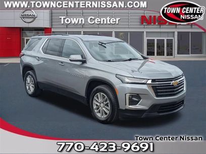 Used 2023 Chevrolet Traverse LT