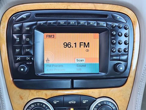 Used 2004 Mercedes-Benz SL 600 image 14