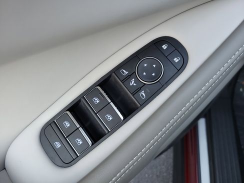 Certified 2026 INFINITI QX60 Luxe w/ Cargo Package image 17