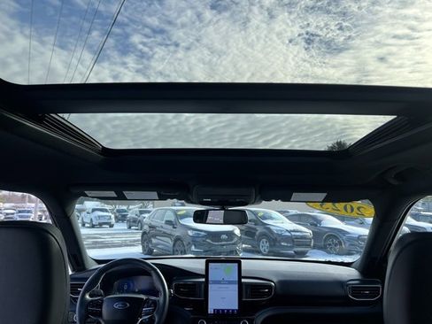 Used 2023 Ford Explorer ST w/ Equipment Group 401A image 47