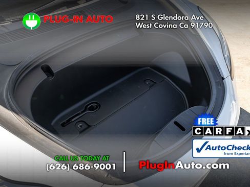 Used 2020 Tesla Model 3 Standard Range Plus image 12