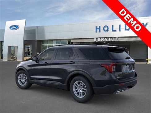 New 2026 Ford Explorer Active w/ Active Comfort Package image 4