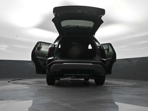 New 2026 Chevrolet Equinox LT w/ Safety and Technology Package image 30