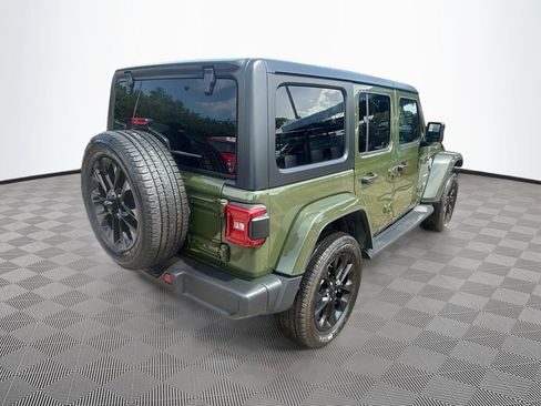 Used 2023 Jeep Wrangler Unlimited Sahara w/ Cold Weather Group AWD/4WD image 6