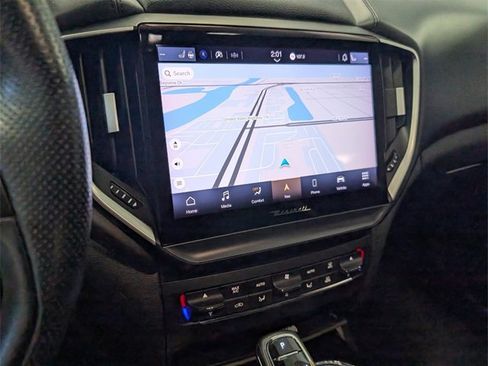 Used 2022 Maserati Ghibli Modena image 22