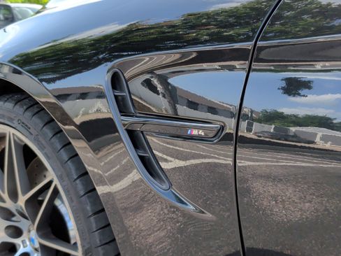 Used 2018 BMW M4 Coupe w/ Competition Package RWD image 12