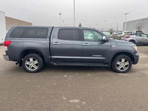 Used 2010 Toyota Tundra Limited image 4