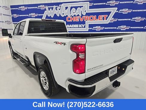 Used 2025 Chevrolet Silverado 2500 LT w/ Convenience Package image 6