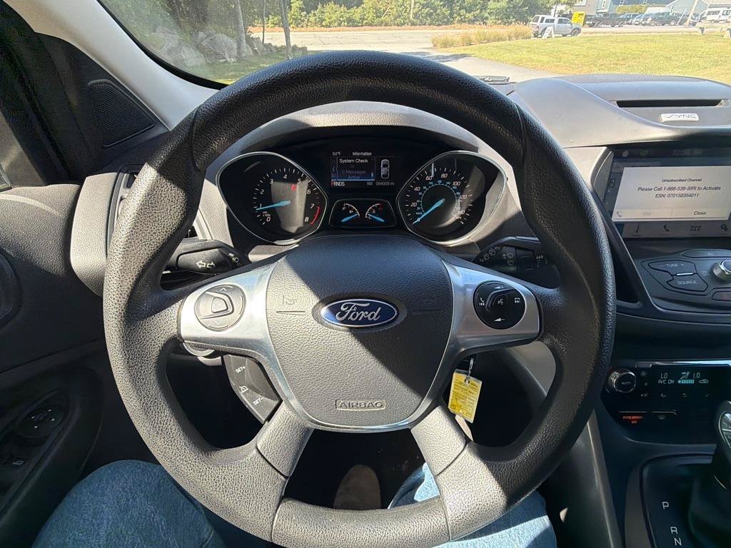 Used 2016 Ford Escape SE w/ Equipment Group 201A AWD/4WD image 16