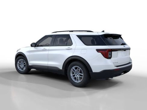 New 2026 Ford Explorer Active image 4