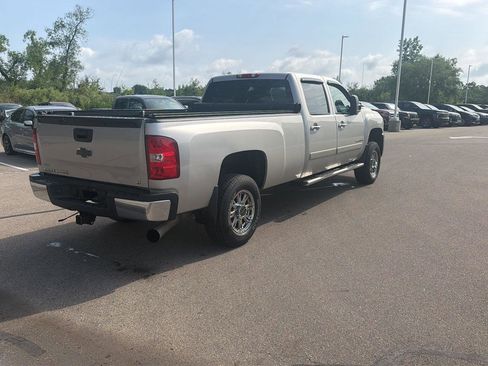 Used 2008 Chevrolet Silverado 2500 LT w/ 1LT Convenience Package AWD/4WD image 5