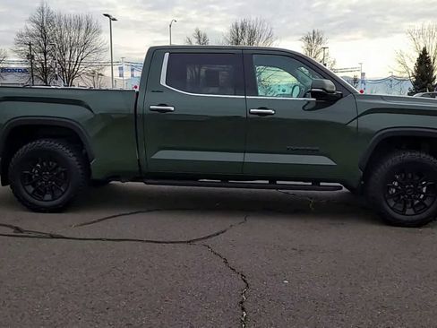 Used 2022 Toyota Tundra Limited image 9