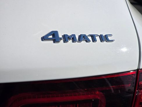 Used 2020 Mercedes-Benz GLC 300 4MATIC image 34