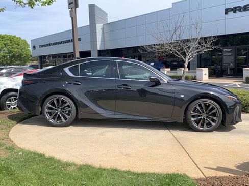 Used 2023 Lexus IS 350 F Sport w/ Memory Package image 11