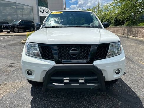 Used 2020 Nissan Frontier SV w/ Midnight Edition Floor Mats AWD/4WD image 16