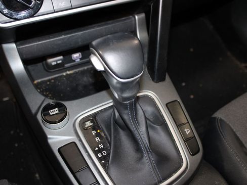 Used 2021 Kia Seltos S FWD image 24