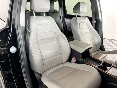 Used 2022 Honda CR-V Touring image 27
