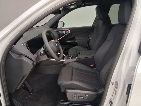 New 2026 BMW X3 xDrive30 w/ Premium Package image 3