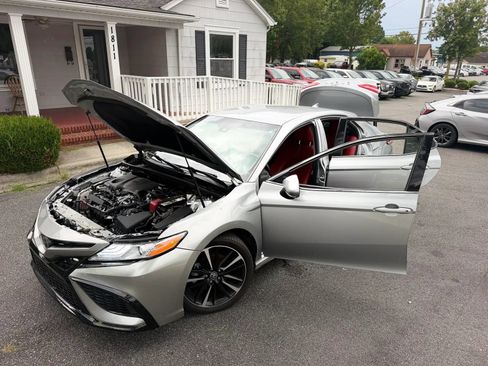 Used 2020 Toyota Camry XSE w/ Navigation Package FWD image 21