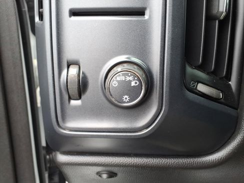 Used 2018 Chevrolet Silverado 1500 W/T w/ WT Convenience Package image 14