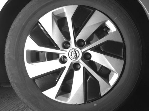 Used 2023 Nissan Altima 2.5 S FWD image 16