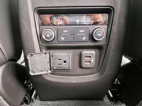 Used 2021 Buick Enclave Avenir w/ Avenir Technology Package image 14