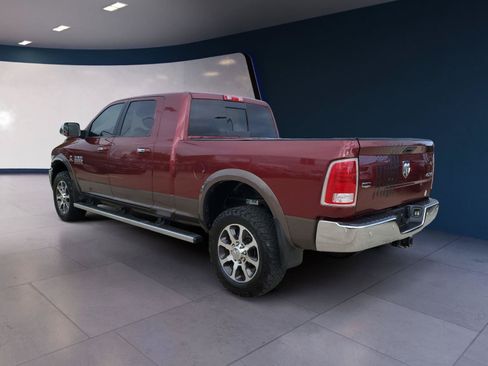 Used 2018 RAM 2500 Laramie w/ Cold Weather Group AWD/4WD image 3