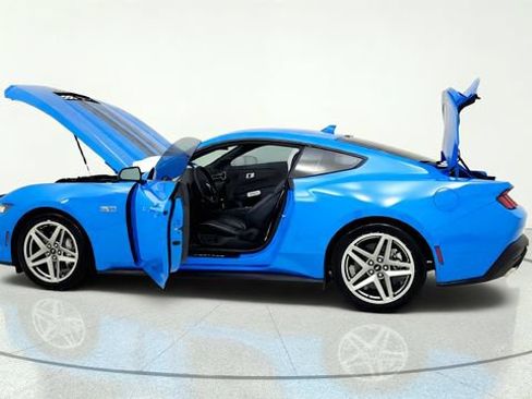 Used 2024 Ford Mustang GT Premium RWD image 15