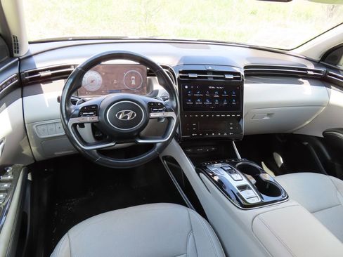 Used 2023 Hyundai Tucson Limited AWD/4WD image 5