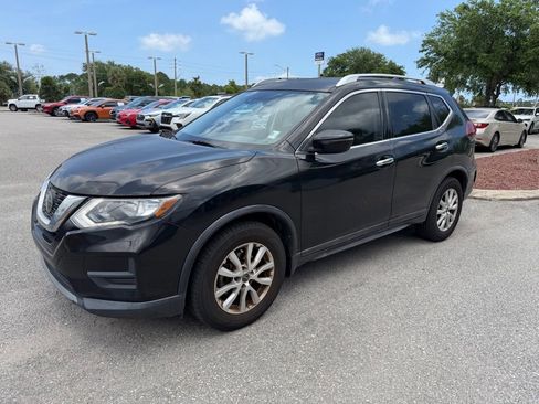 Used 2019 Nissan Rogue SV FWD image 13