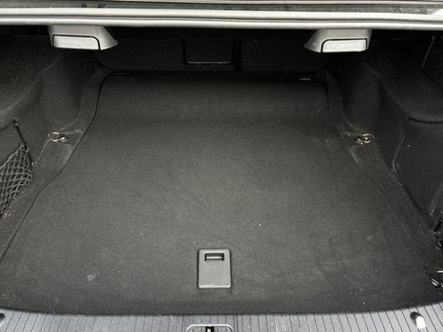 Used 2014 Mercedes-Benz E 250 image 22