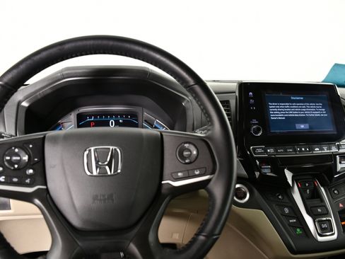 Certified 2023 Honda Odyssey EX-L image 16