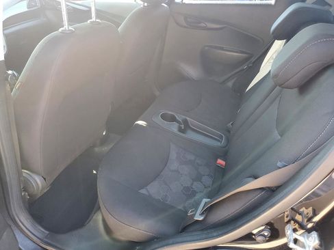 Used 2017 Chevrolet Spark LT image 13