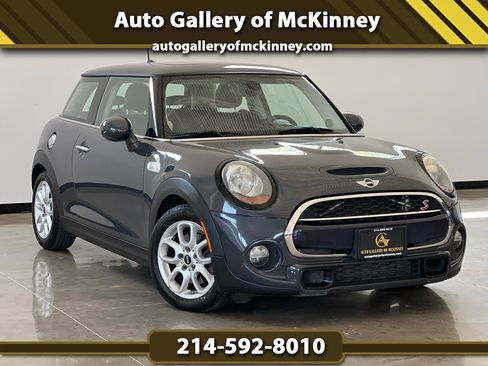 Used 2015 MINI Cooper S image 1