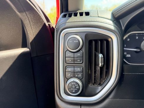 Used 2021 GMC Sierra 2500 SLT w/ SLT Convenience Package AWD/4WD image 19