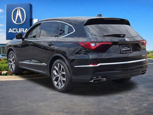 Used 2023 Acura MDX SH-AWD w/ Technology Package image 17