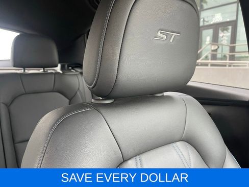 Used 2024 Buick Envista Sport Touring w/ Convenience I Package FWD image 20