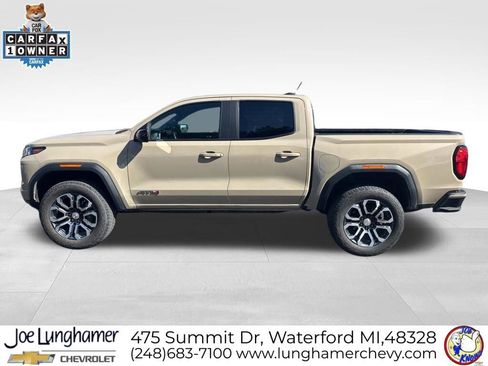 Used 2023 GMC Canyon AT4 w/ AT4 Premium Package AWD/4WD image 7