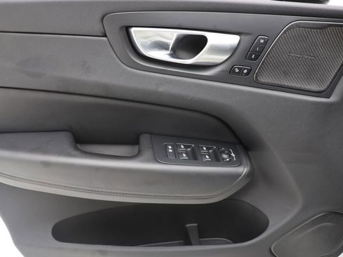 Used 2024 Volvo XC60 B5 Plus w/ Protection Package Premier AWD/4WD image 14