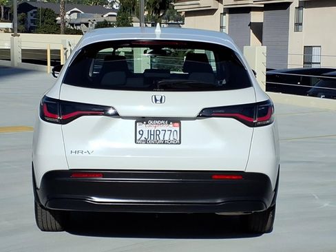 Used 2024 Honda HR-V LX image 4