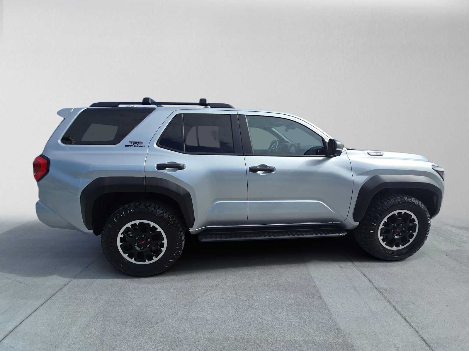 Certified 2025 Toyota 4Runner TRD Off-Road Premium AWD/4WD image 2