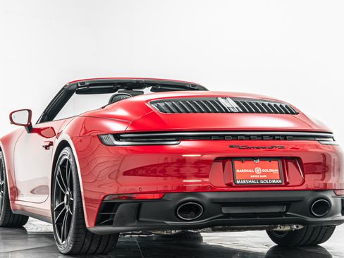 Used 2022 Porsche 911 Cabriolet image 7