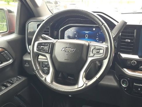 Used 2022 Chevrolet Silverado 1500 RST AWD/4WD image 35